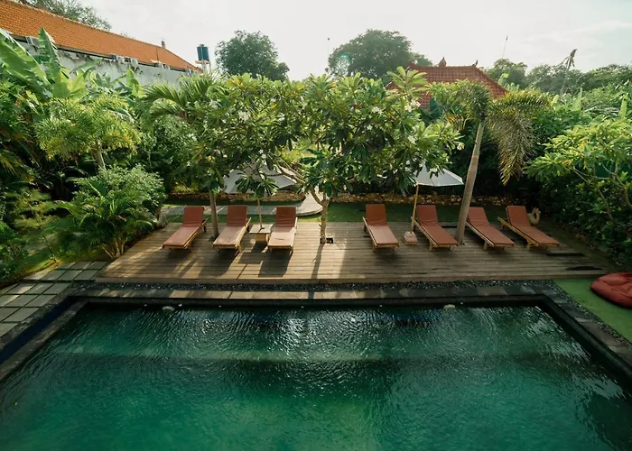 The Canda Living فندق 3*