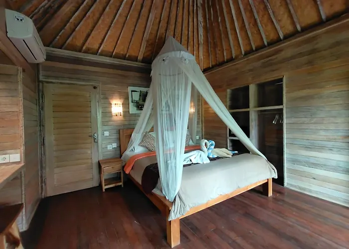 The Canda Living 3*